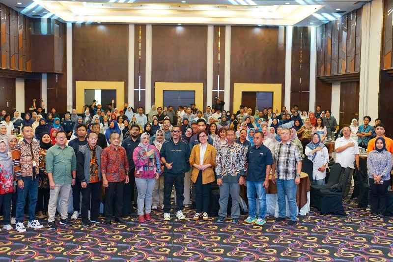 Komisi VII DPR RI ke PT Freeport Indonesia di Kawasan Ekonomi Khusus (KEK) Gresik, Kamis (06/02).