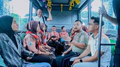 Sosialisasikan Pendidikan dan Transportasi Ramah Anak, Bupati Gresik Fandi Ahmad Yani Perkenalkan Gresik Universal Sains Kepada Siswa