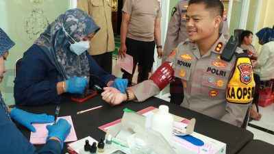 Usung Semangat Kepedulian di Bulan Suci Ramadan, Polres Gresik Gelar Donor Darah dan Cek Kesehatan Gratis