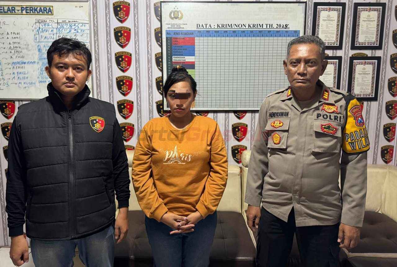 Polsek Duduksampeyan Polres Gresik amankan praktek prostitusi di salah satu warung kopi remang-remang di sepanjang Jalan Raya Duduksampeyan pada Kamis (13/03/2025) malam.