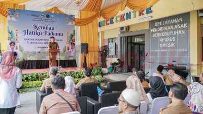 Peluncuran program ini dilakukan oleh Wakil Bupati Gresik, Asluchul Alif, di UPT Layanan Pendidikan ABK Kabupaten Gresik, Selasa (18/3/2025).