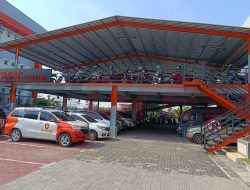 Layanan Prima Polres Gresik, Buka Layanan Titip Kendaraan Gratis Bagi Pemudik di Kantor Polisi