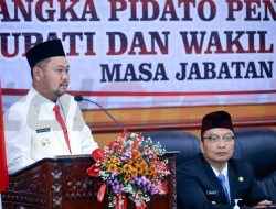 Dihadapan Wakil Rakyat, Bupati Yani dan Wabup Alif Paparkan Visi Misi Kolaboratif untuk Gresik Baru yang Berkelanjutan