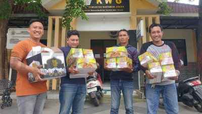 Bahagia Omset Meningkat, Pengusaha M. Ismail Fahmi Bagikan Bingkisan Lebaran untuk Jurnalis KWG