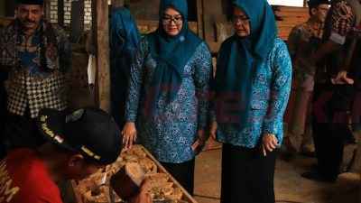 Berkat Semangat Gotong Royong, Pemdes Tumapel Duduksampeyan Masuk Tiga Besar Nawa Karsa Award