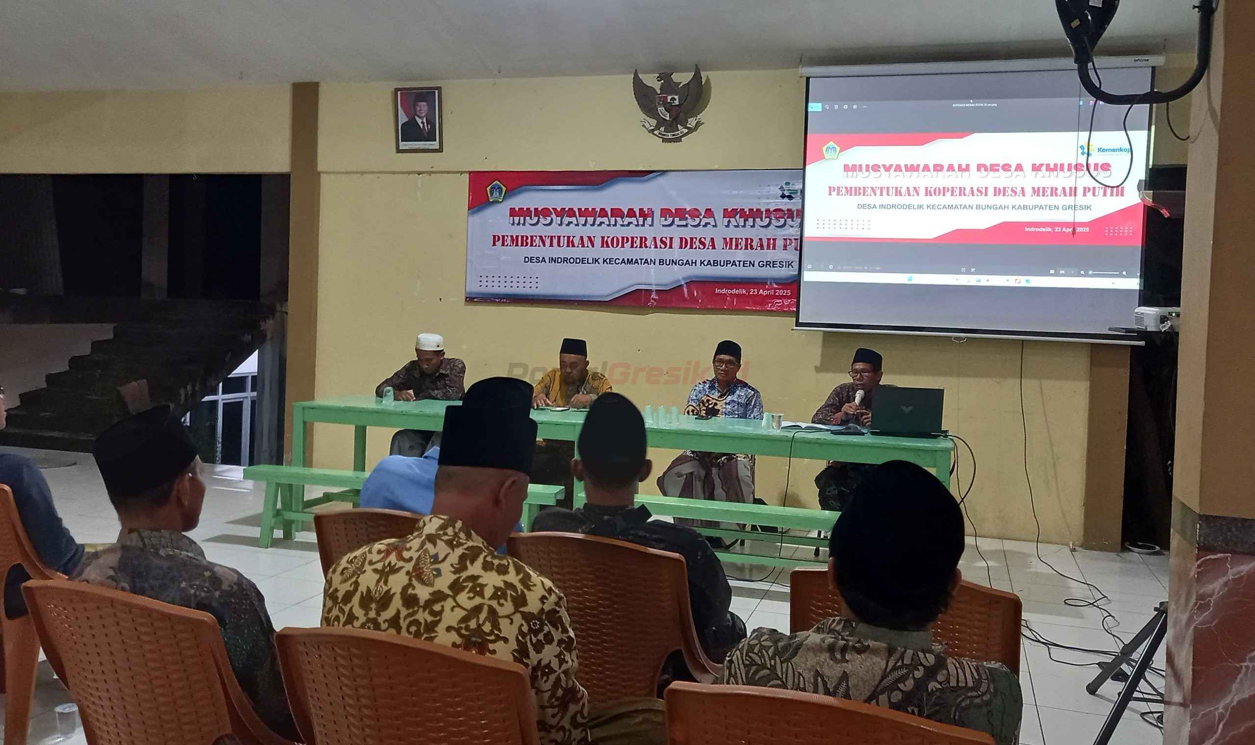Pemerintah Desa Indrodelik menggelar Rapat Musyawarah Khusus Pembentukan Pengurus Koperasi Desa Merah Putih, Rabu (23/04/2025).