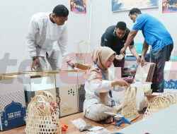 Tingkatkan Daya Saing, Rumah BUMN SIG Dukung Pemasaran Hasil Produksi UMKM Rembang Selama Ramadan 2025