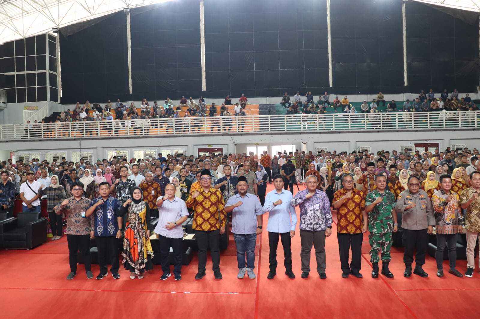 Jajaran Forkpimda Gresik saat gelar Rakorda Pendirian Koperasi Merah Putih Serentak di Desa/Kelurahan se-Kabupaten Gresik, di WEP, Jumat (25/04/2025).