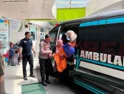 Tangis Haru Iringi Kedatangan Tim Kesehatan Polres Gresik, Bayi Mahesa Terselamatkan