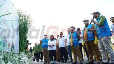 Pemkab Jombang Kirim Perdana 10 Ton Bahan Bakar dari Sampah ke Pabrik Semen SIG Tuban