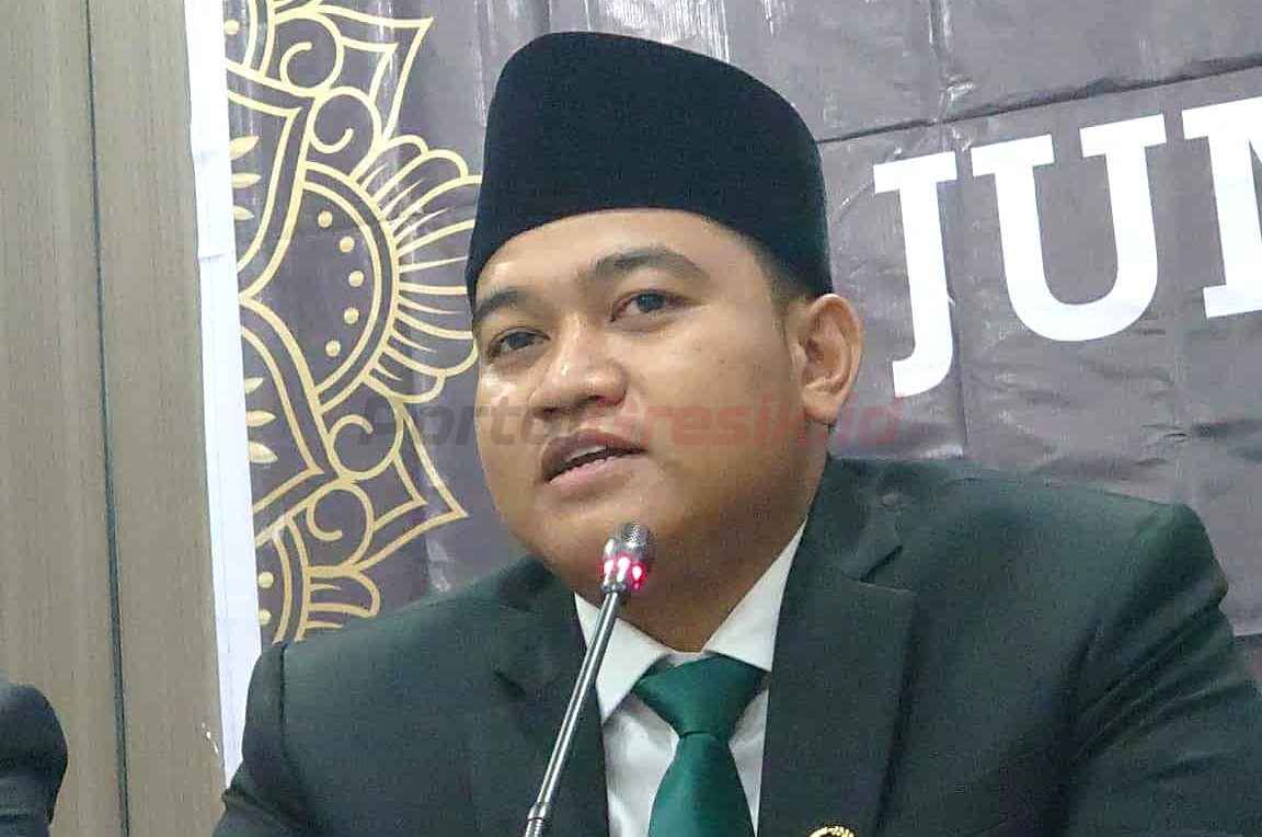 Ketua DPRD Gresik Syahrul Munir