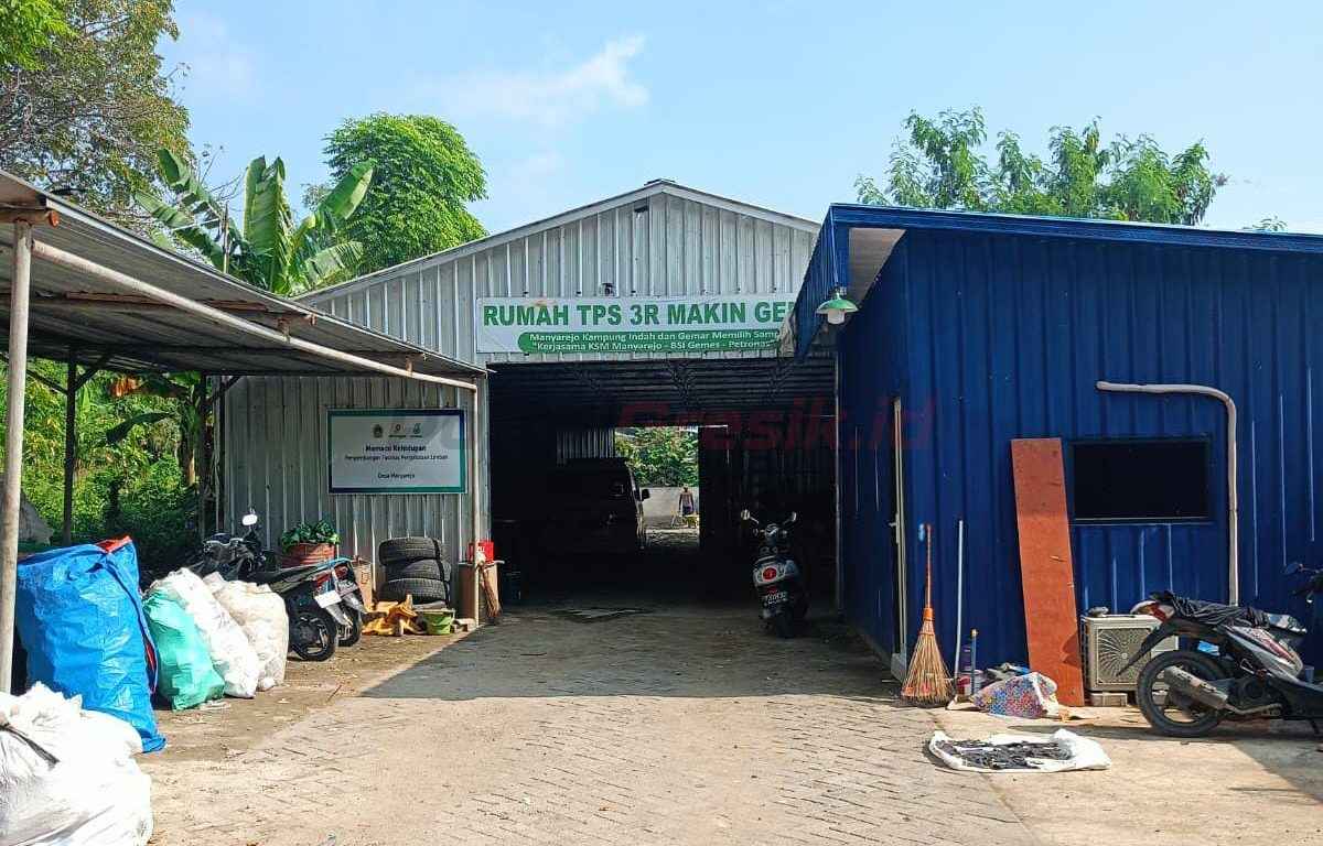 PT Freeport Indonesia (PTFI) mendirikan rumah kompos di Desa Manyarejo, Kecamatan Manyar, Gresik, sebagai bagian dari program Corporate Social Responsibility (CSR)