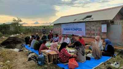 Selamatan pembangunan Fasilitas pengolahan sampah organik di dibangun di RT 2 RW 1 Manyarsidomukti.