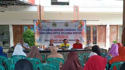 Penyaluran Bantuan Langsung Tunai Dana Desa (BLT DD) untuk bulan Juni 2025 kepada warga yang berhak menerima manfaat.