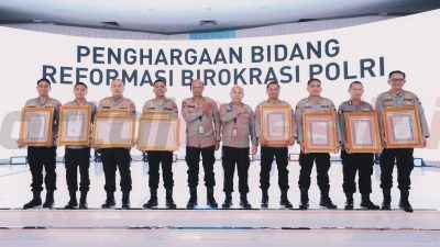 Penghargaan Musyawarah Rencana Pembangunan (Musrenbang) Polri yang berlangsung di Gedung Mutiara PTIK, Jakarta, Kamis (19/6/2025).