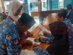 Pemdes Sekargadung Salurkan BLT-DD Juni 2025 kepada 30 KPM Secara Transparan