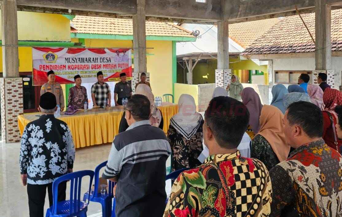 Musyawarah Desa pembentukan Koperasi Desa Merah Putih Desa Pandu Kecamatan Cerme.