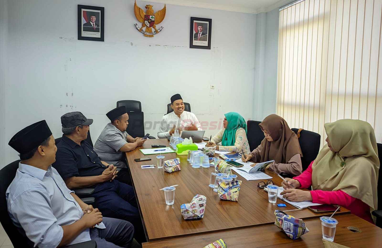 Rapat koordinasi pengurus Komisi Seni MUI Gresik yang digelar pada Sabtu (21/6/2025) di Kantor MUI Kabupaten Gresik.