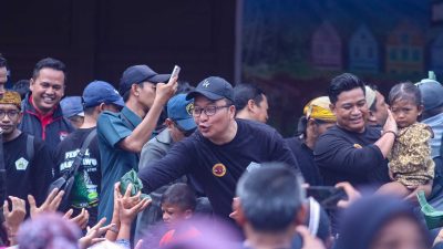 Festival Nasi Krawu 2025 Meriah di Wagos, Plt Bupati Gresik Apresiasi Kolaborasi KWG