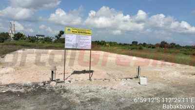 Pembangunan lapangan Voly Desa Babakbawo