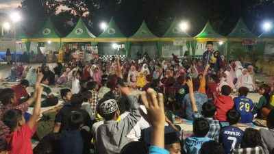 Ratusan santri dengan penuh semangat mengikuti Jambore Anak Islam (JAMAIS) ke-XII