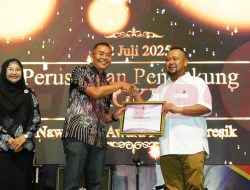 Petrokimia Gresik Raih Tiga Penghargaan Lingkungan dari Bupati Gresik di Ajang Nawakarsa Award 2025