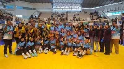 tim bola voli indoor putri Kabupaten Gresik dalam ajang Pekan Olahraga Provinsi (Porprov) IX Jawa Timur 2025