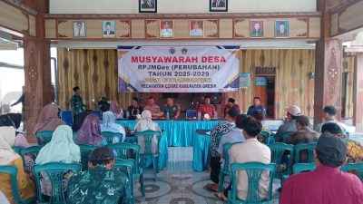 Pemdes Guranganyar Gelar Musdes RKPDes 2026 dan Evaluasi APBDes 2025, Camat Cerme Apresiasi Komitmen Masyarakat