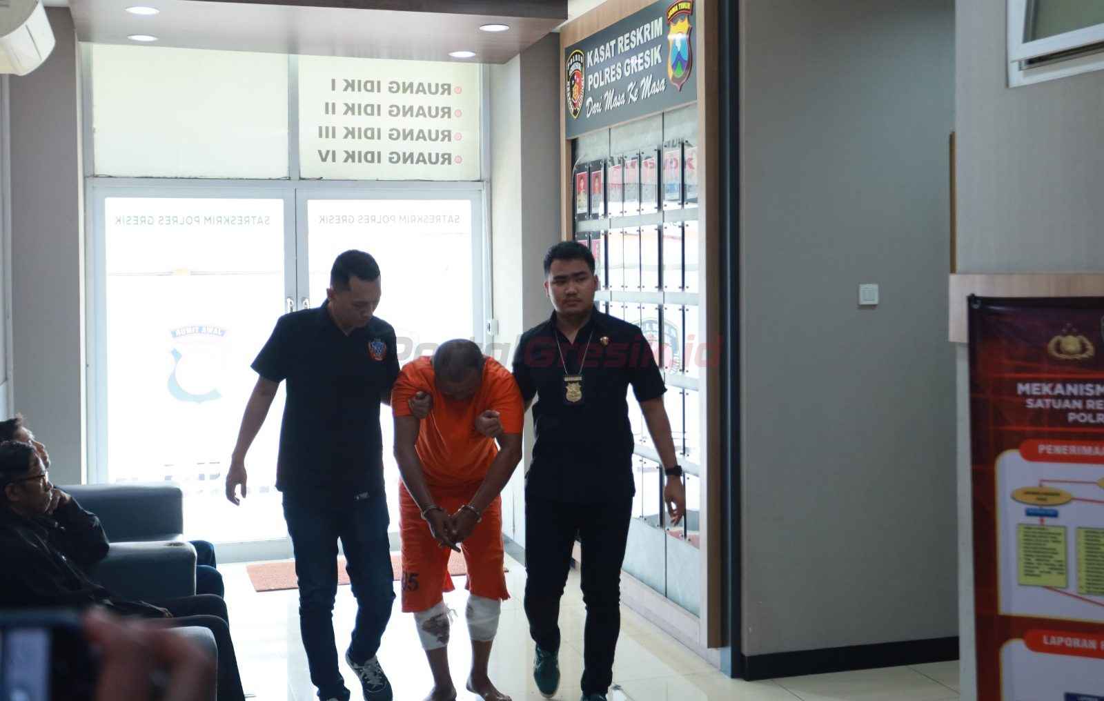 Tersangka penipuan dan penggelapan berinisial AM (46), warga Kapas Baru, Surabaya, ditangkap setelah diketahui beraksi di 29 tempat kejadian perkara (TKP) di berbagai wilayah.