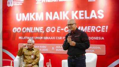 PT Freeport Indonesia (PTFI) menggelar Pelatihan Digital untuk sembilan UMKM binaan pada 5–6 Agustus 2025 di Universitas Qomaruddin, Gresik.