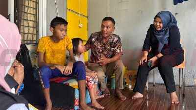 Terlantar dan Takterurus, Lima Anak di Gresik Kini Menjadi Perhatian Pemkab dan DPRD