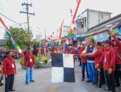 Wabup Asluchul Alif Berangkatkan Jalan Sehat HUT RI ke-80 di Desa Sembayat