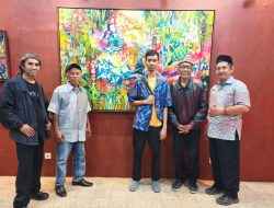 Ariel Ramadhan Gelar Pameran Tunggal ke-6 “Segara Warna” di Galeri Merah Putih Surabaya