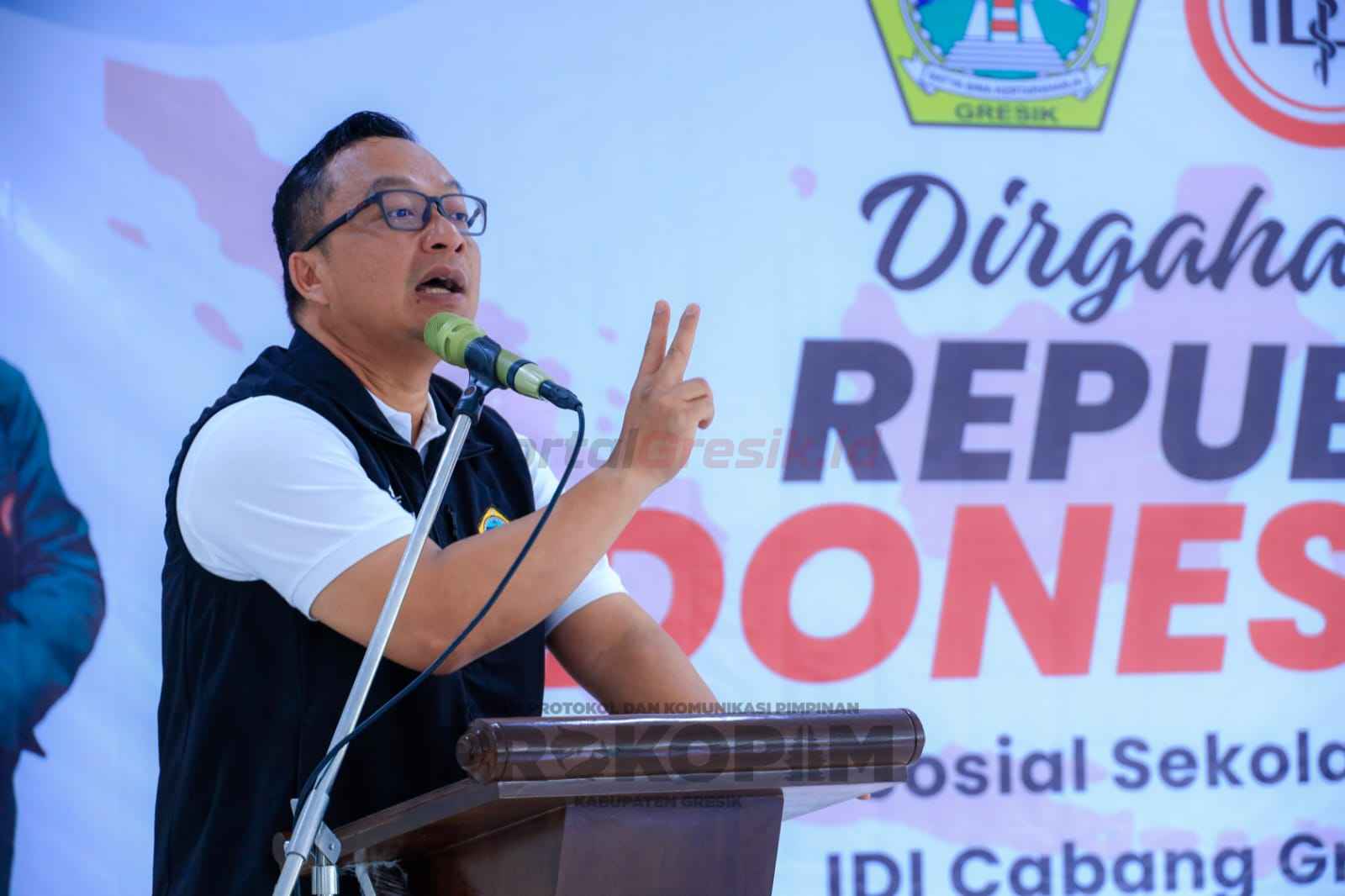 Wakil Bupati Gresik Asluchul Alif