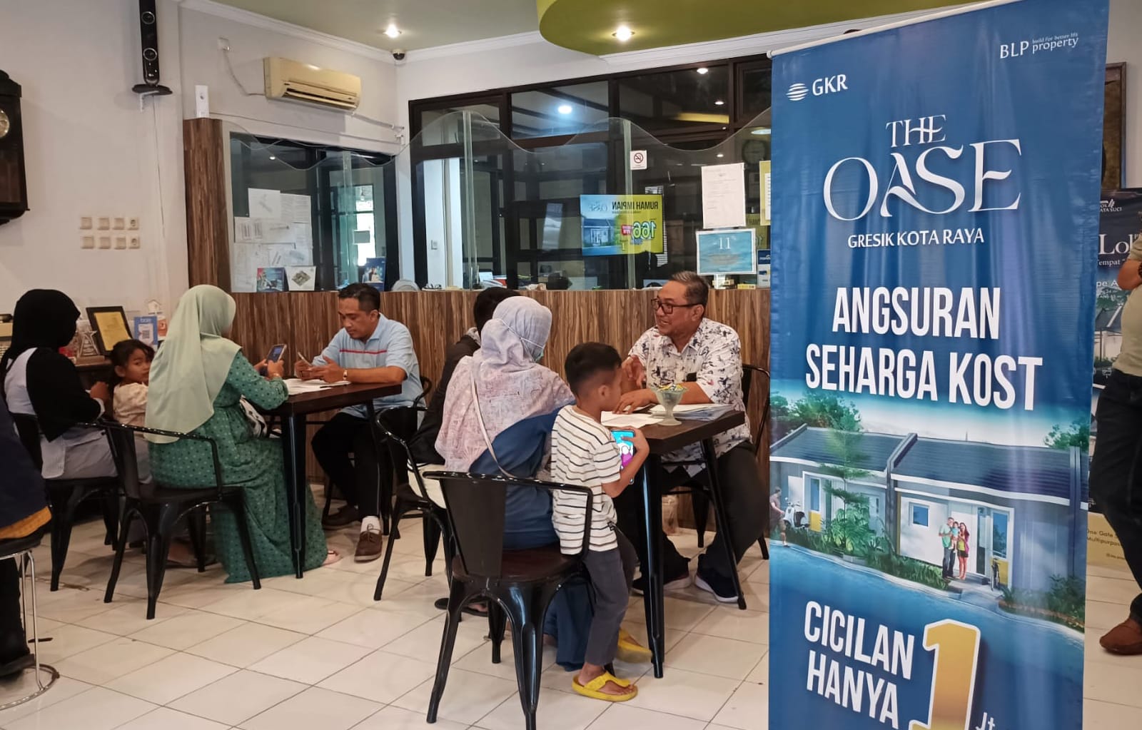 BLP Property kembali louncing perumahan terbaru bertajuk The OASE yang berlokasi di kawasan Gresik Kota Raya (GKR), Desa Indrodelik, Kecamatan Bungah, Kabupaten Gresik.