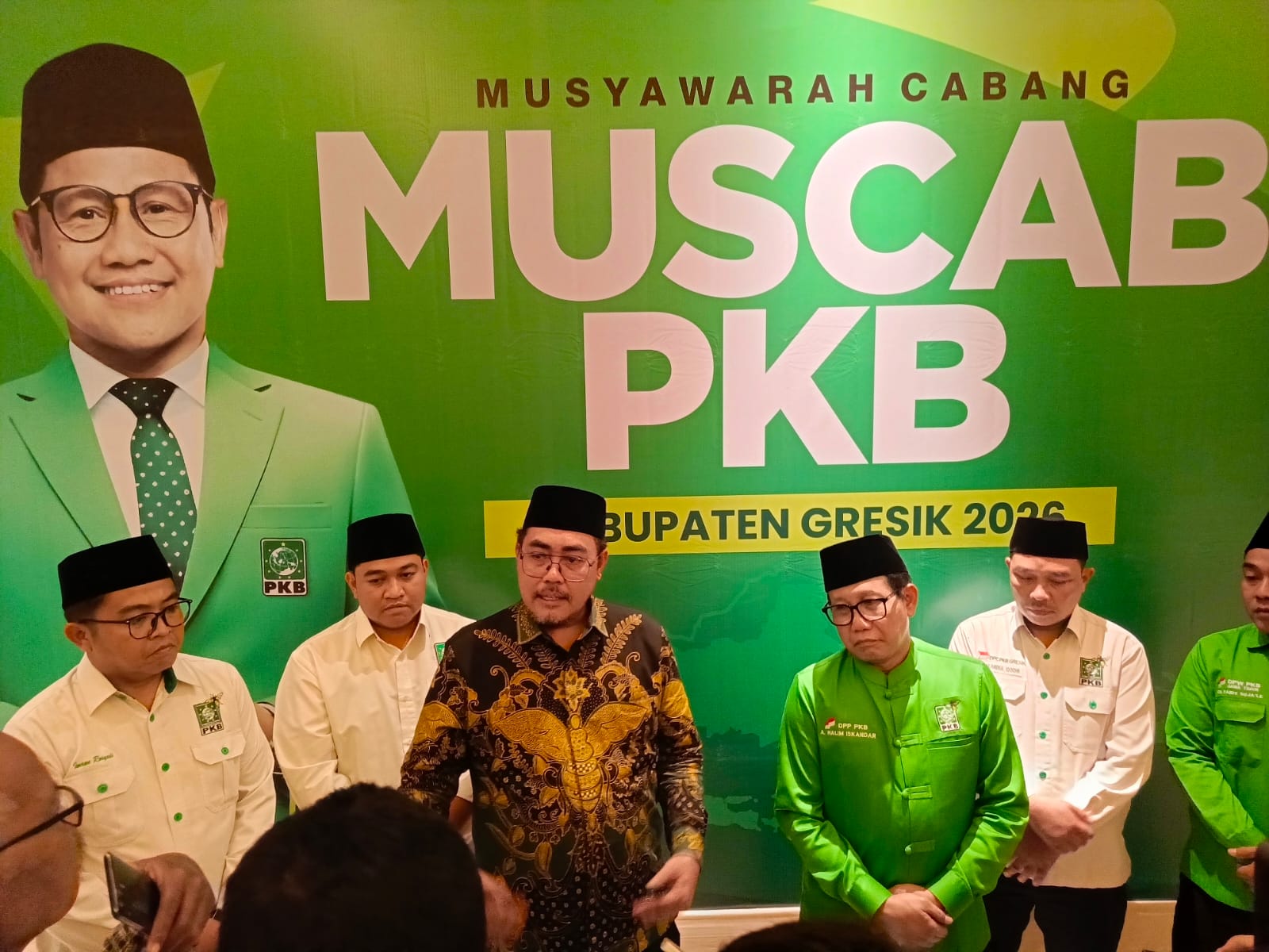 Ketua DPP PKB Bidang Penguatan Organisasi, Legislatif, dan Eksekutif Abdul Halim Iskandar, Ketua Fraksi PKB DPR RI sekaligus Wakil Ketua Umum PKB Jazilul Fawaid Bersama Dewan Pengurus Cabang (DPC) Partai Kebangkitan Bangsa (PKB) Kabupaten Gresik menggelar Musyawarah Cabang (Muscab) di Hotel Aston Gresik, Sabtu (28/3/2026).