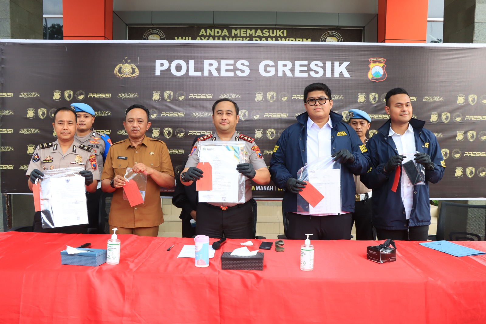 Polres Gresik Bongkar Penipuan SK ASN Palsu, Kerugian Capai Rp1,5 Miliar