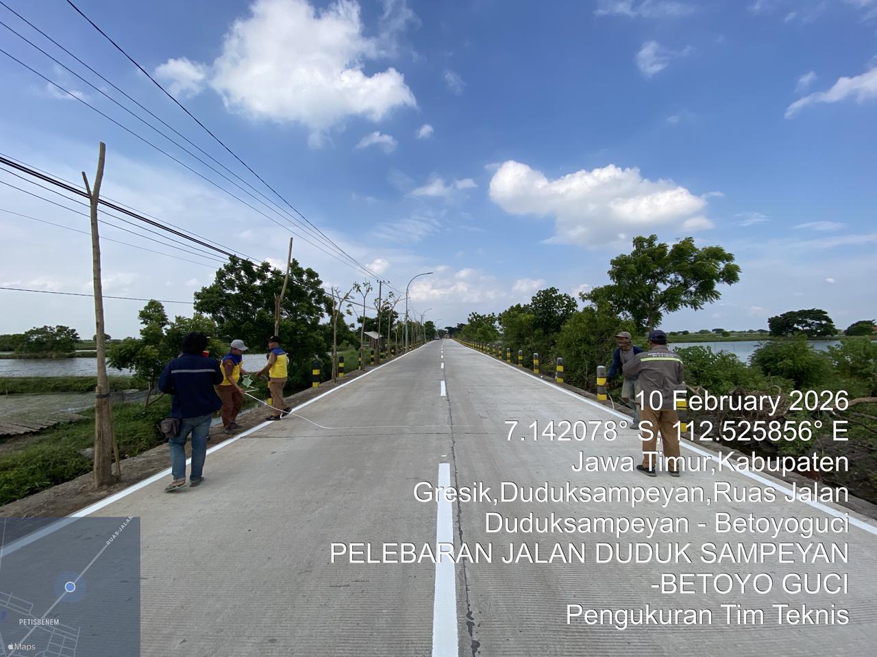Pembangunan Infrastruktur Jalan Poros Desa oleh Dinas PUTR Gresik