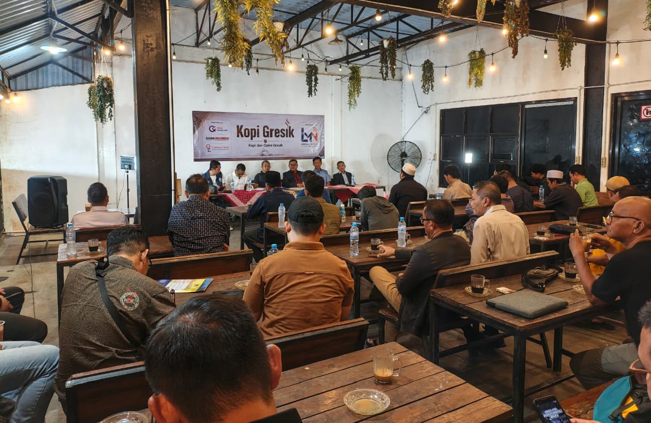 Ngopi dan Opini Gresik Bahas Masa Depan Tenaga Kerja Lokal di Tengah Ekspansi Industri Utara