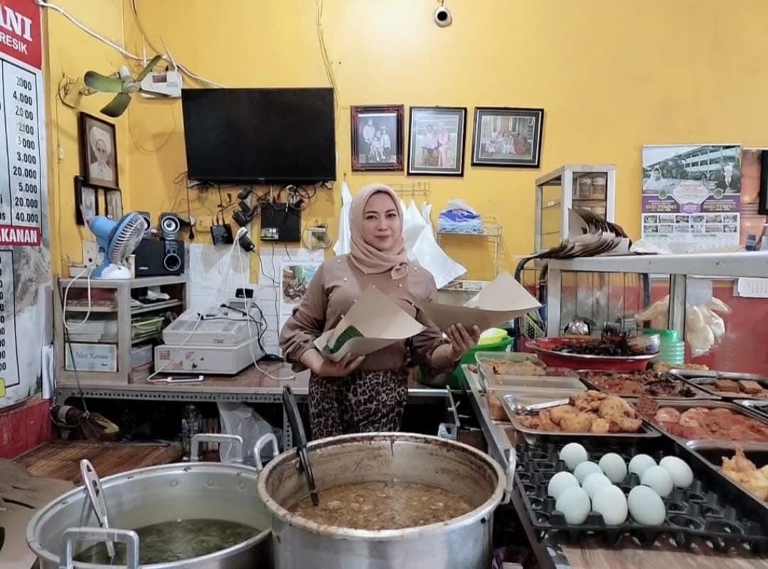 Pecahkan Rekor MURI, Festival Nasi Krawu Habiskan Ratusan Kilogram Daging dan Beras