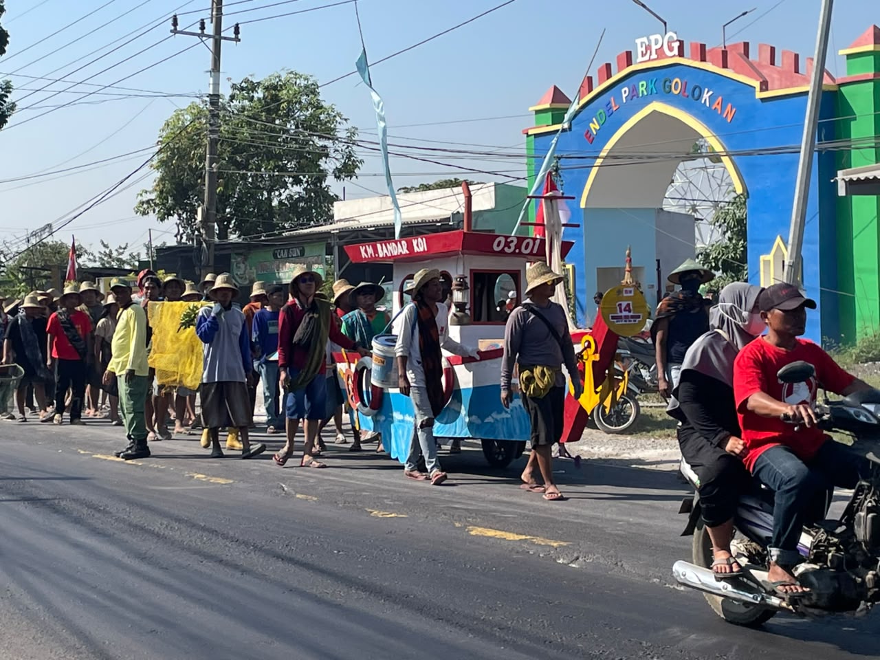 Karnaval Desa Golokan Sidayu peringati HUT RI ke 81