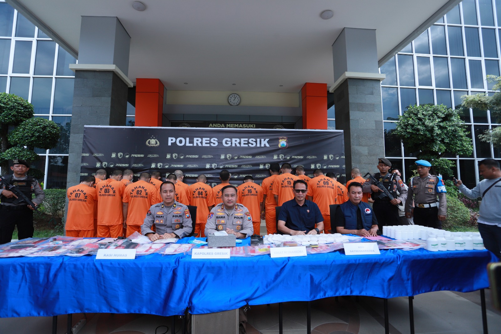 Operasi Tumpas Narkoba Semeru 2026, Polres Gresik Ungkap 14 Kasus dan Amankan 17 Tersangka